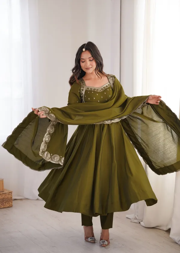 Green_Color_Elegant_Embroidered_Sequence_Designer_Anarkali_Three_Piece_Set
