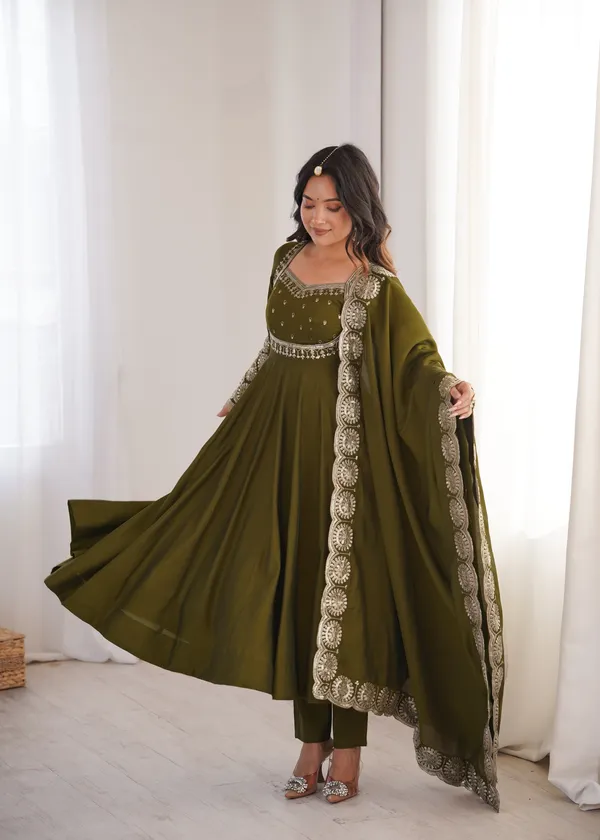 Green_Color_Elegant_Embroidered_Sequence_Designer_Anarkali_Three_Piece_Set