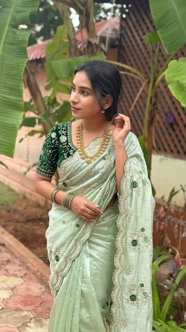 Green_Color_Pure_Fandy_Satin_Material_With_C_Pallu_Embroidery_Work_