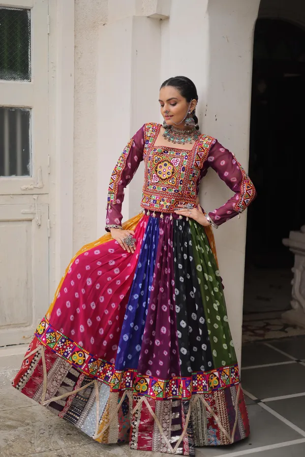 Navratri_Lehenga_Choli_in_Georgette_print_and_attractive_combination_of_wintage_and_gamthi_embellished_work_