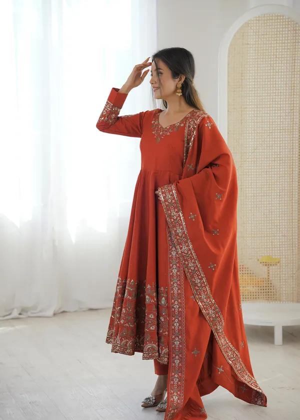 Orange_Color_Anarkali_Dress_in_Silk_Fabric