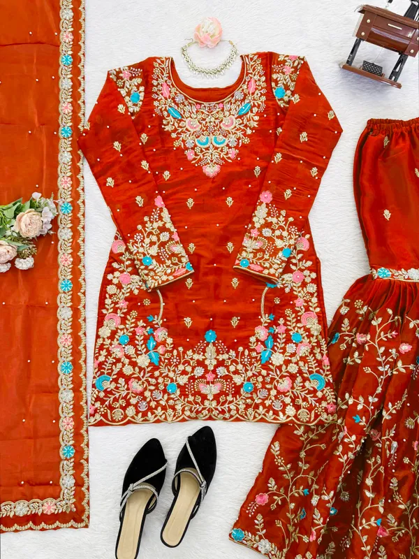 Orange_Color_Beautiful_Pakistani_Dress_in_Silk_FAbric