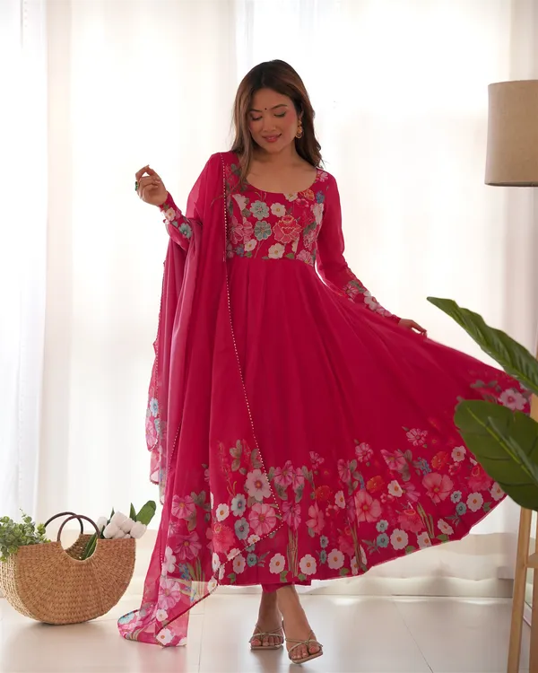 Organja_Silk_Fabric_Fully_Flair_Kali_Pattern_And_Canvas_Patta_With_Duppta_Set_Pent_Ready_To_Wear