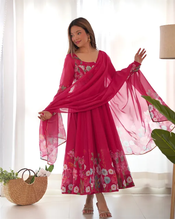 Organja_Silk_Fabric_Fully_Flair_Kali_Pattern_And_Canvas_Patta_With_Duppta_Set_Pent_Ready_To_Wear