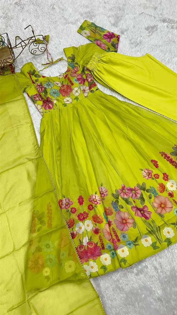 Organja_Silk_Fabric_Fully_Flair_Kali_Pattern_And_Canvas_Patta_With_Duppta_Set_Pent_Ready_To_Wear