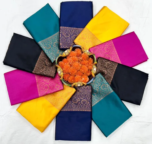 Blue_Cotton_Silk_Floral_Woven_Banarasi_Saree_For_Women