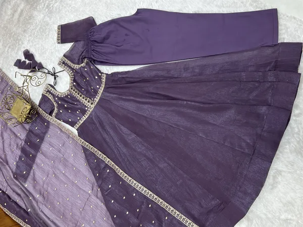 Pure_Crunchy_Silk_Fabric_Fully_Flare_Anarkali_Gown_Pent_With_Dupata_Set_Ready_To_Wear