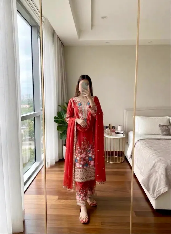 Red_Color_Pakistani_Suit_in_Chinon_Silk_FAbric