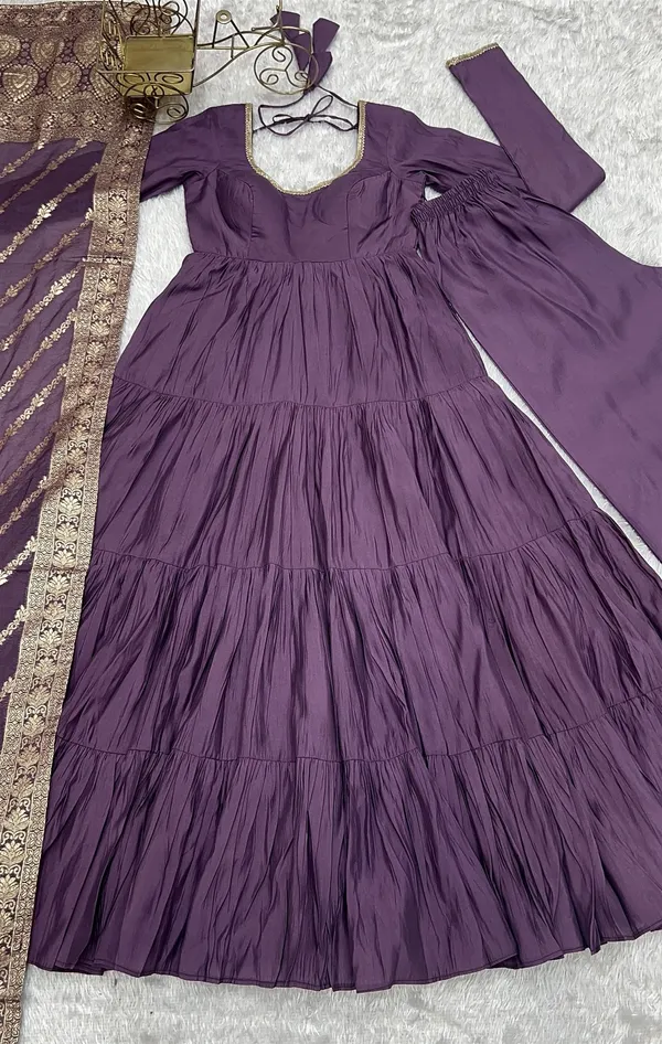 Roman_silk_Chanderi_Fabric_Fully_Flair_Anarkali_With_Duppta_Set_Pent_Ready_To_Wear