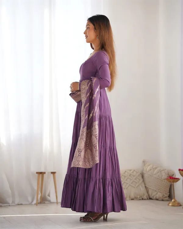 Roman_silk_Chanderi_Fabric_Fully_Flair_Anarkali_With_Duppta_Set_Pent_Ready_To_Wear