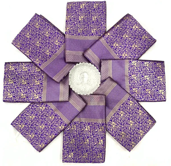 Purple_Silk_Blend_Floral_Print_Banarasi_Saree_For_Women