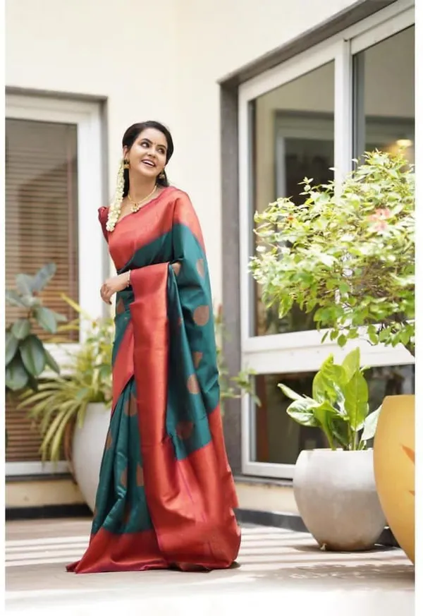 Dark_Green_Red_Pure_Silk_Floral_Print_Banarasi_Saree_For_Women