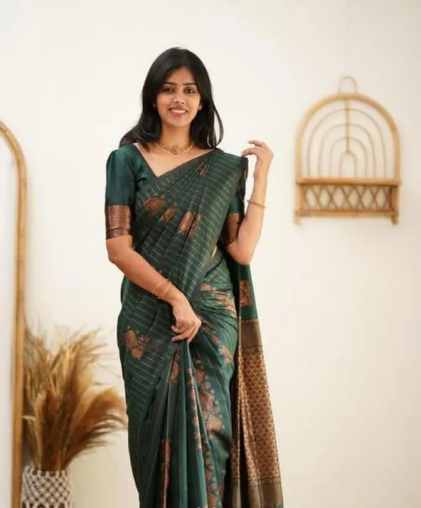 Green_Pure_Silk_Woven_Striped_Banarasi_Saree_For_Women