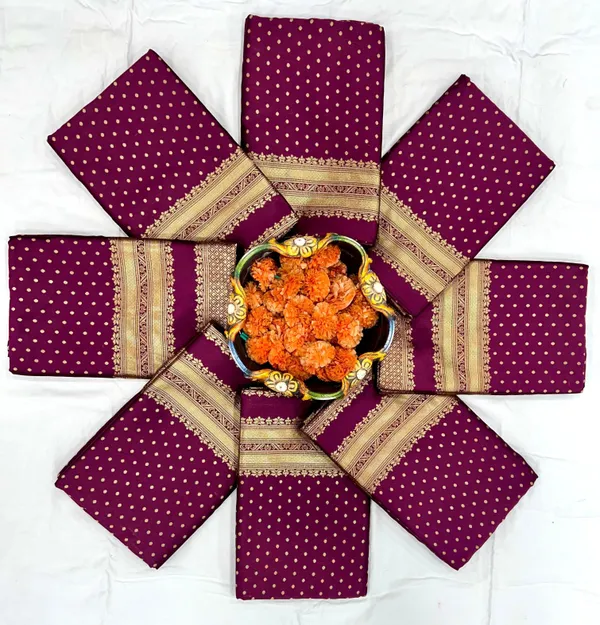 Maroon_Cotton_Silk_Floral_Print_Banarasi_Saree_For_Women