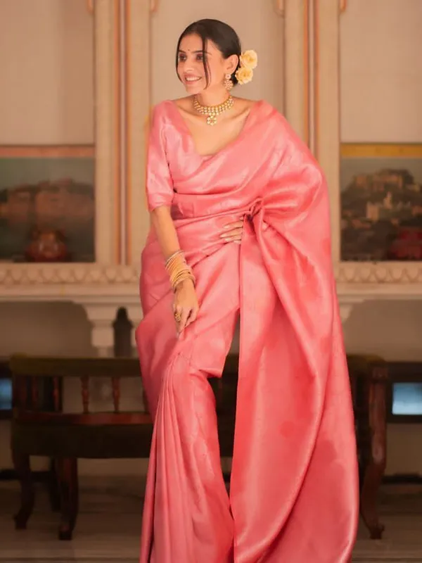 Pink_Cotton_Silk_Woven_Banarasi_Saree_For_Women