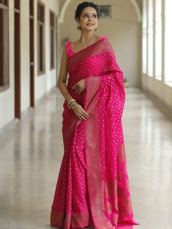Pink_Cotton_Silk_Polka_Print_Banarasi_Regular_Saree_For_Women