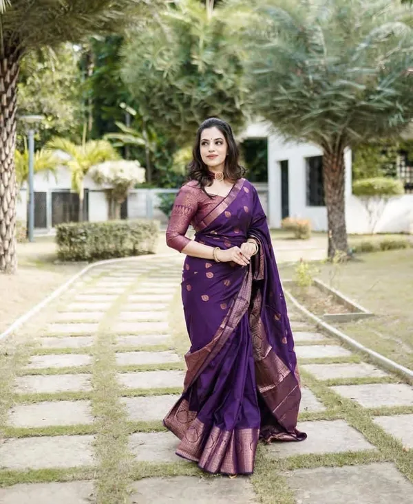 Purple_Cotton_Silk_Woven_Banarasi_Saree_For_Women