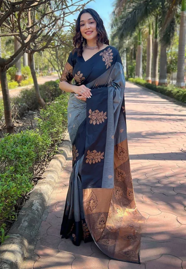 Grey_Cotton_Silk_Floral_Woven_Banarasi_Saree_For_Women
