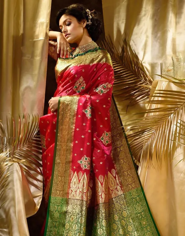 Pink_Cotton_Silk_Embroidered_Floral_Banarasi_Saree_For_Women