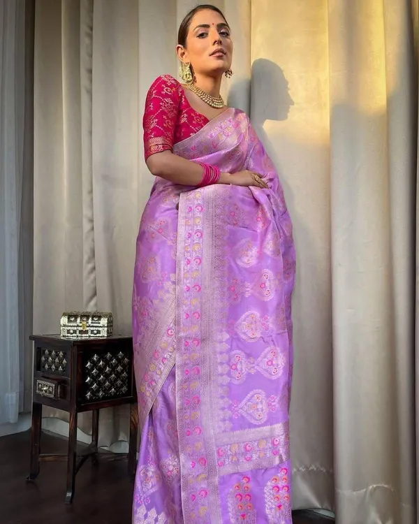 Purple_Cotton_Silk_Jacquard_Woven_Banarasi_Saree_For_Women