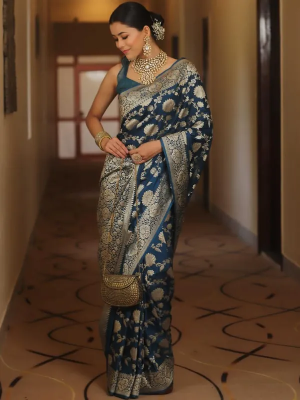 Blue_Cotton_Silk_Floral_Woven_Banarasi_Saree_For_Women