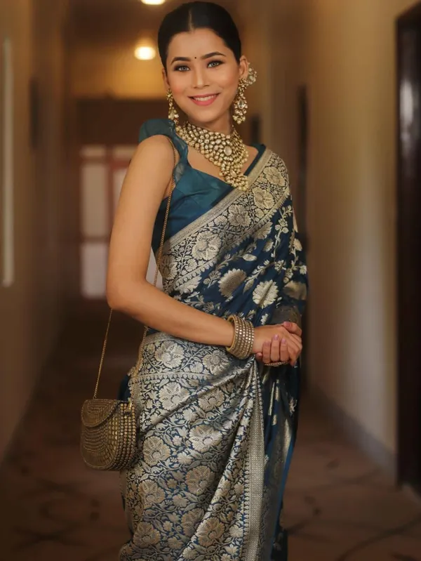 Blue_Cotton_Silk_Floral_Woven_Banarasi_Saree_For_Women