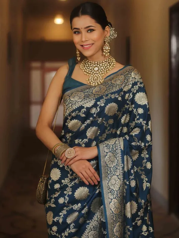 Blue_Cotton_Silk_Floral_Woven_Banarasi_Saree_For_Women