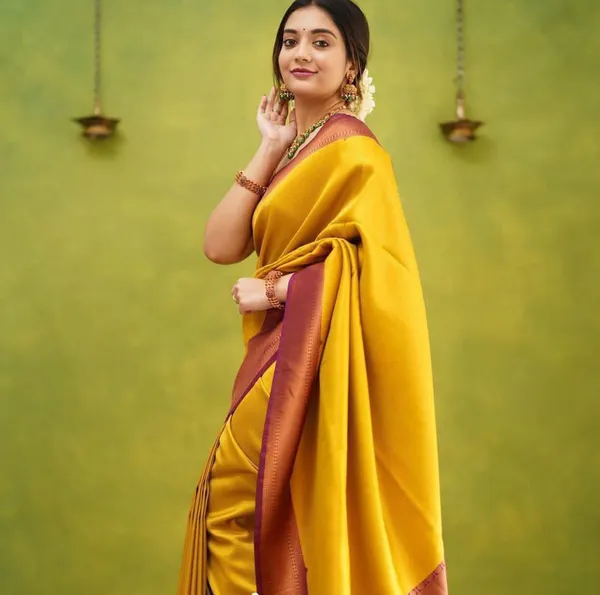 Blue_Pure_Silk_Woven_Banarasi_Saree_For_Women