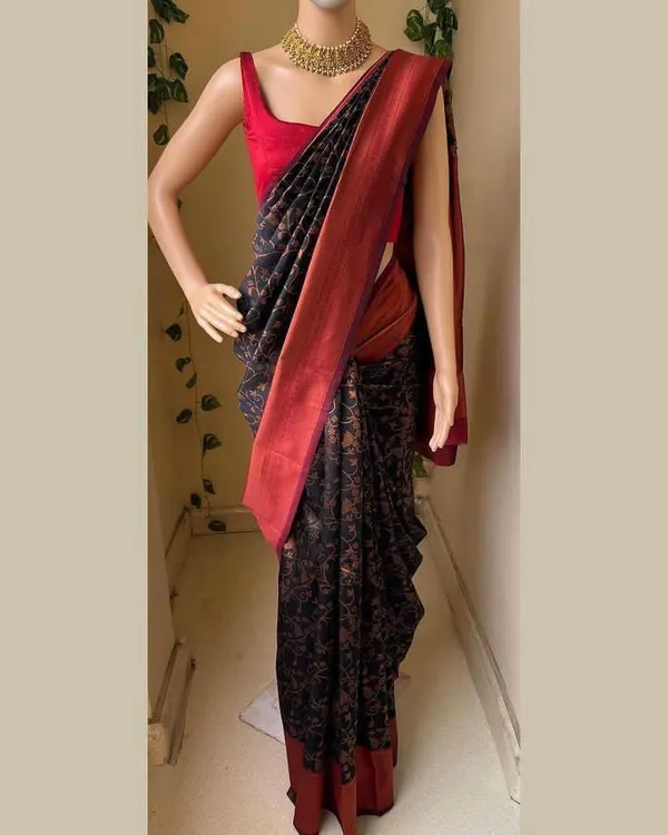 Black_Cotton_Silk_Floral_Print_Banarasi_Saree_For_Women