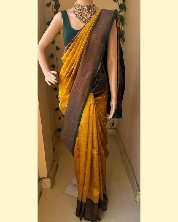 Yellow_Cotton_Silk_Floral_Temple_Border_Banarasi_Saree_For_Women