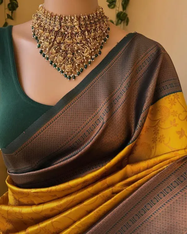 Yellow_Cotton_Silk_Floral_Temple_Border_Banarasi_Saree_For_Women