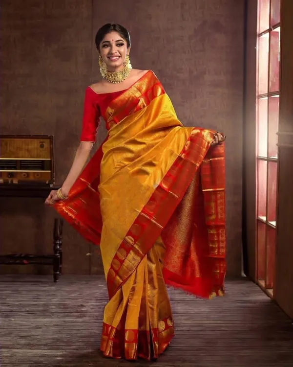 Yellow_Cotton_Silk_Self_Design_Woven_Banarasi_Saree_For_Women