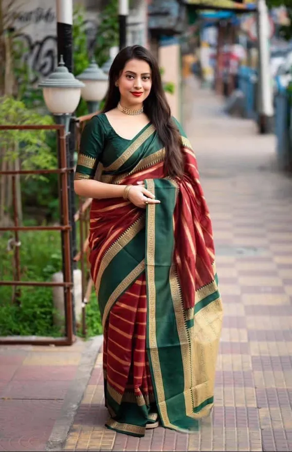 Maroon_Cotton_Silk_Striped_Woven_Banarasi_Saree_For_Women