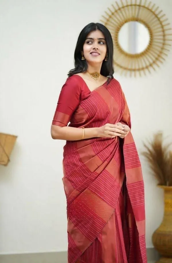 Red_Silk_Blend_Striped_Self_Design_Banarasi_Saree_For_Women