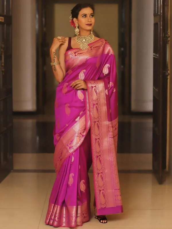 Pink_Cotton_Silk_Paisley_Woven_Banarasi_Saree_For_Women