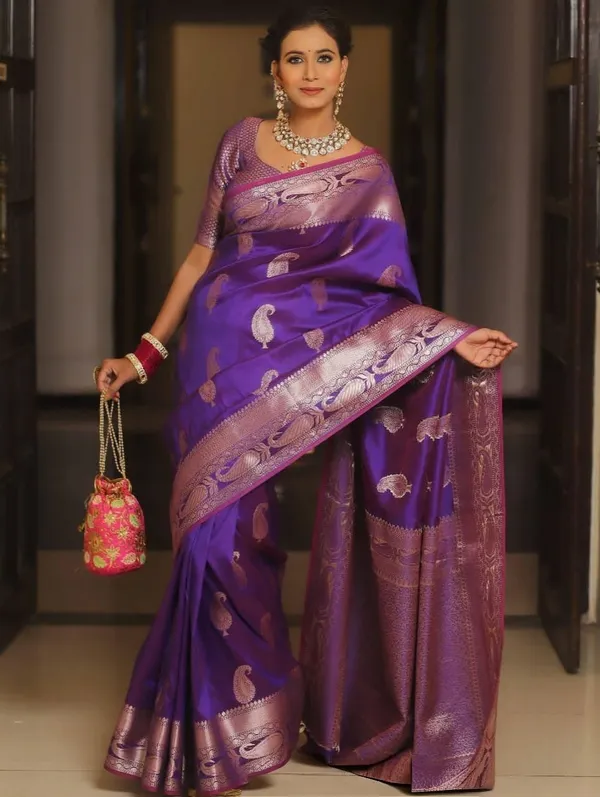 Purple_Cotton_Silk_Paisley_Woven_Banarasi_Saree_For_Women