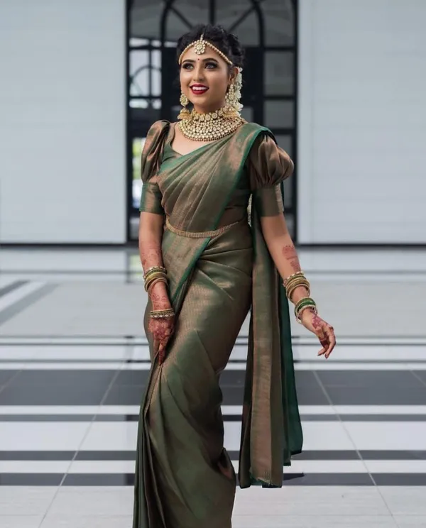Green_Cotton_Silk_Self_Design_Banarasi_Saree_For_Women