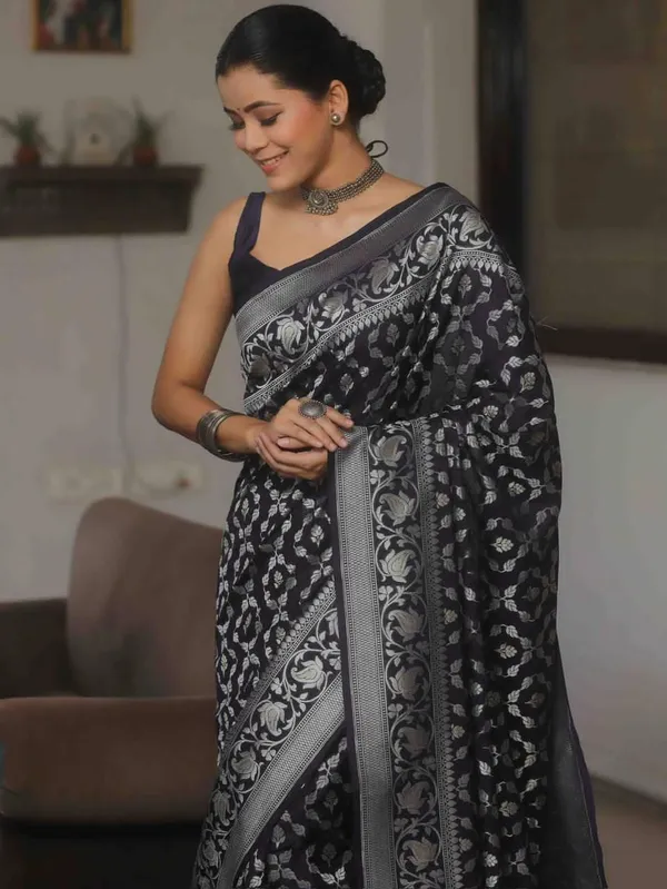 Black_Cotton_Silk_Floral_Print_Banarasi_Saree_For_Women