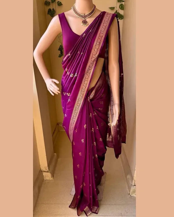 Magenta_Cotton_Silk_Jacquard_Banarasi_Saree_For_Women