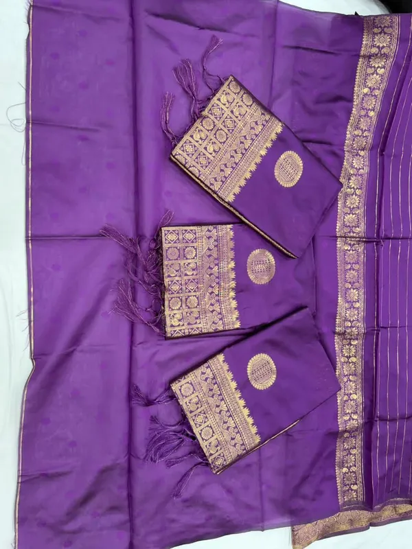 Purple_Cotton_Silk_Jacquard_Woven_Banarasi_Saree_For_Women