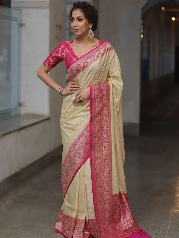 Cream_Cotton_Silk_Self_Design_Woven_Banarasi_Saree_For_Women