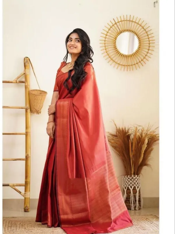 Red_Cotton_Silk_Woven_Baluchari_Regular_Saree_For_Women