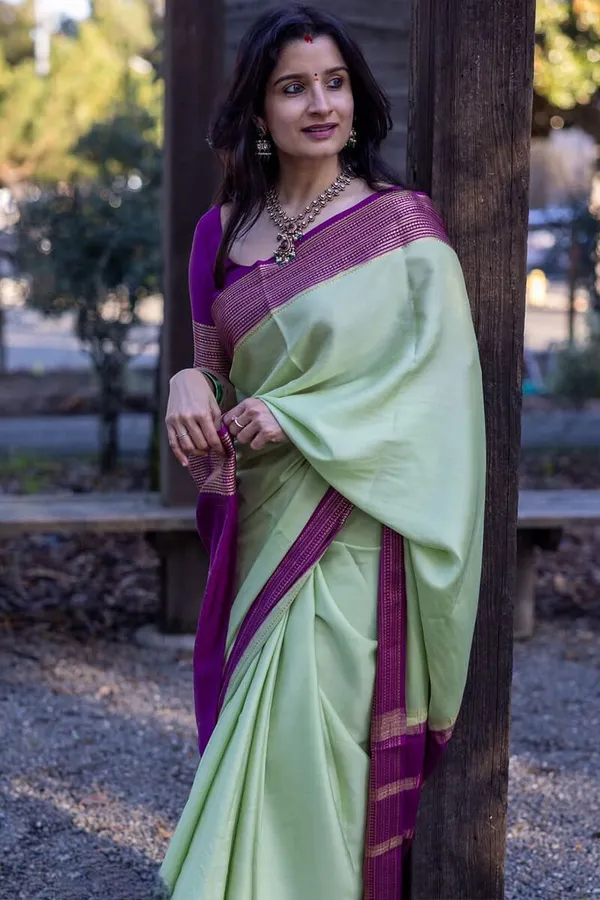 Light_Green_Cotton_Silk_Woven_Daily_Wear_Saree_For_Women
