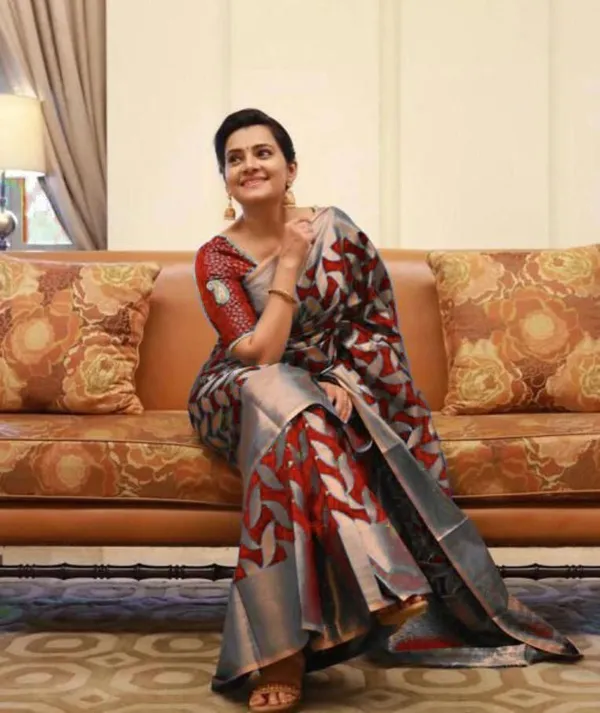 Red_Cotton_Silk_Woven_Banarasi_Saree_For_Women