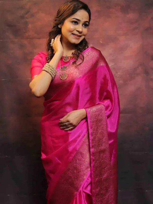 Pink_Cotton_Silk_Floral_Woven_Banarasi_Saree_For_Women