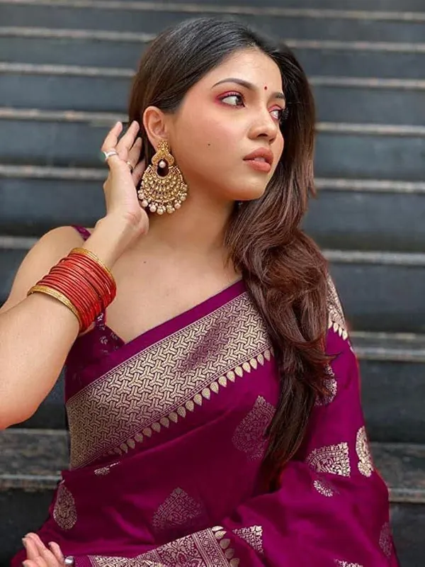 Purple_Cotton_Silk_Jacquard_Woven_Banarasi_Saree_For_Women