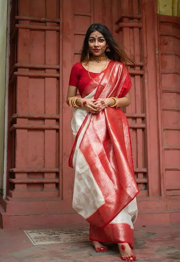 White_Cotton_Silk_Jacquard_Woven_Banarasi_Saree_For_Women