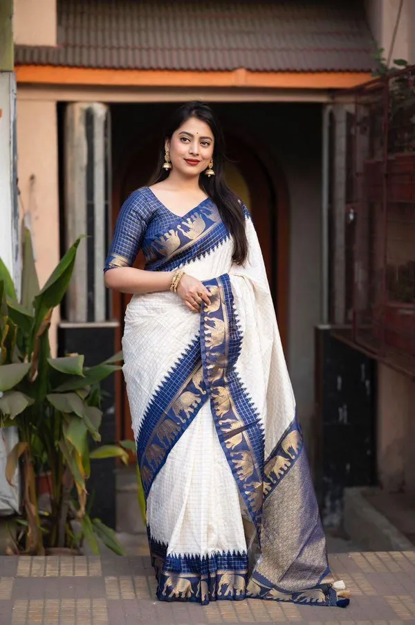 White_Cotton_Silk_Woven_Banarasi_Regular_Saree_For_Women