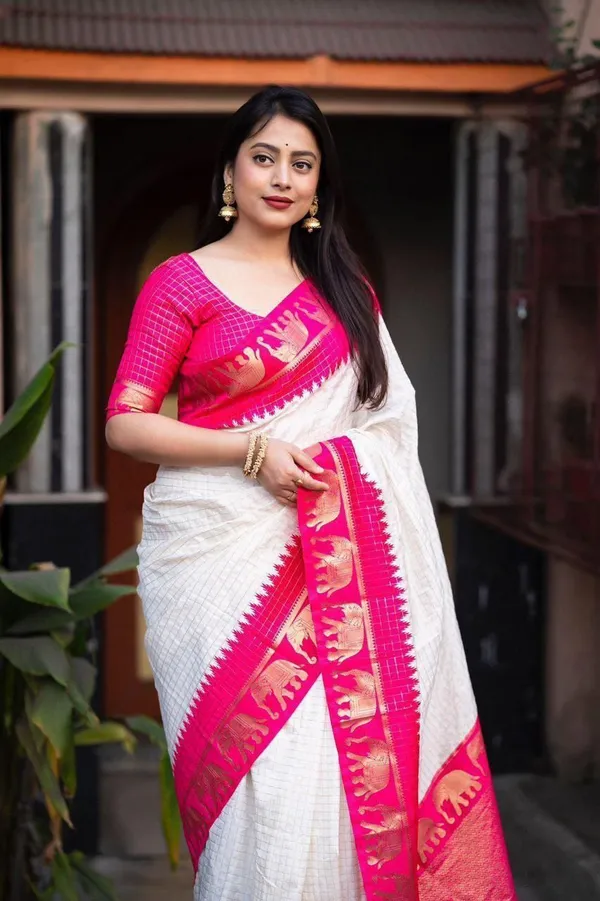 White_Cotton_Silk_Woven_Banarasi_Regular_Saree_For_Women
