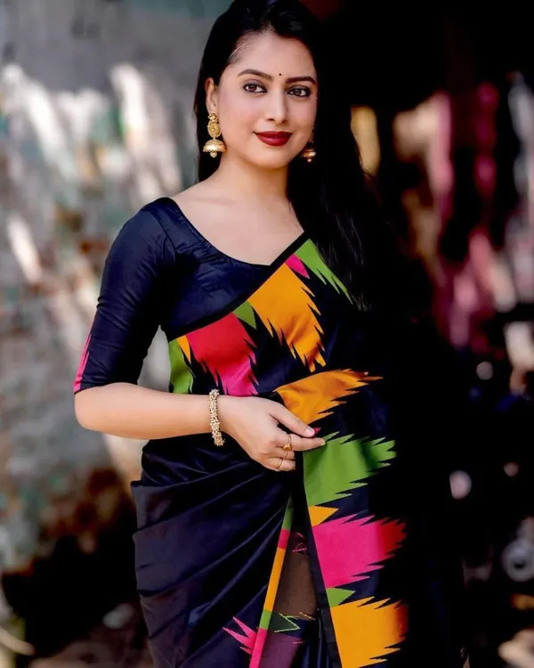 Black_Cotton_Silk_Printed_Regular_Saree_For_Women